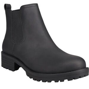Black Chelsea Lug Ankle Boot - Women boots NWT
